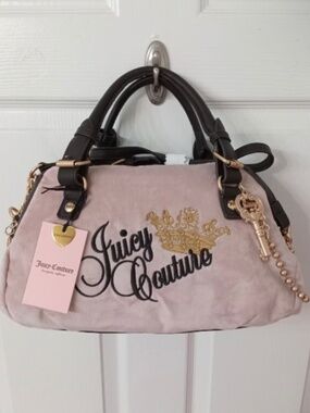 Juicy Couture The Key To Juicy Satchel Dusty Blush Velour Brand New With Tags